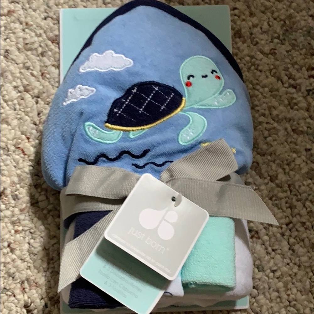 Hooded Infant Towel Set